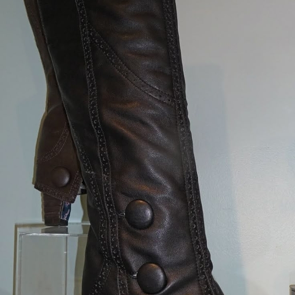 ISO IRREGULAR BOOTS SIZE 6.5-7 - Picture 3 of 4